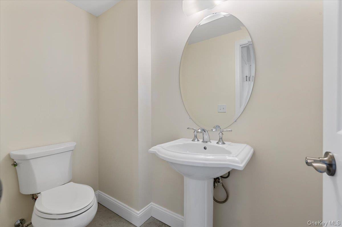 #12 photo, 21 Steven Circle, サフォーク郡 Dix Hills , NY 11746