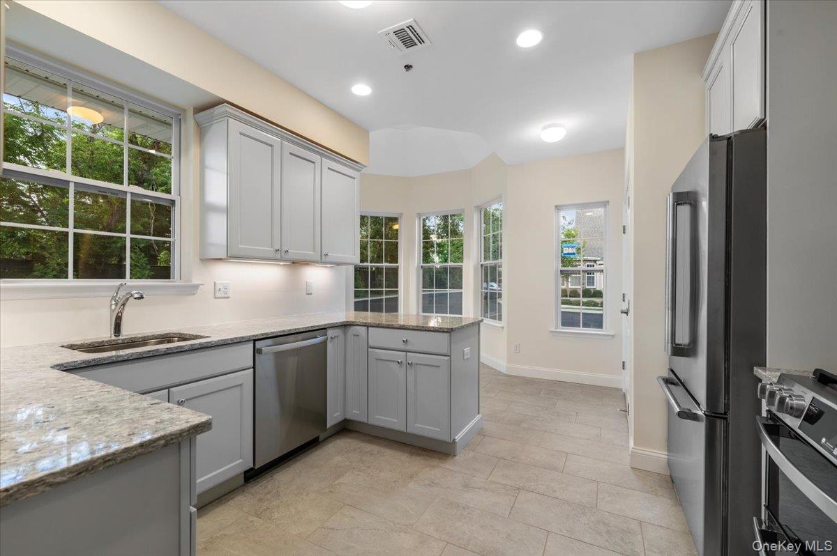 #19 photo, 21 Steven Circle, サフォーク郡 Dix Hills , NY 11746