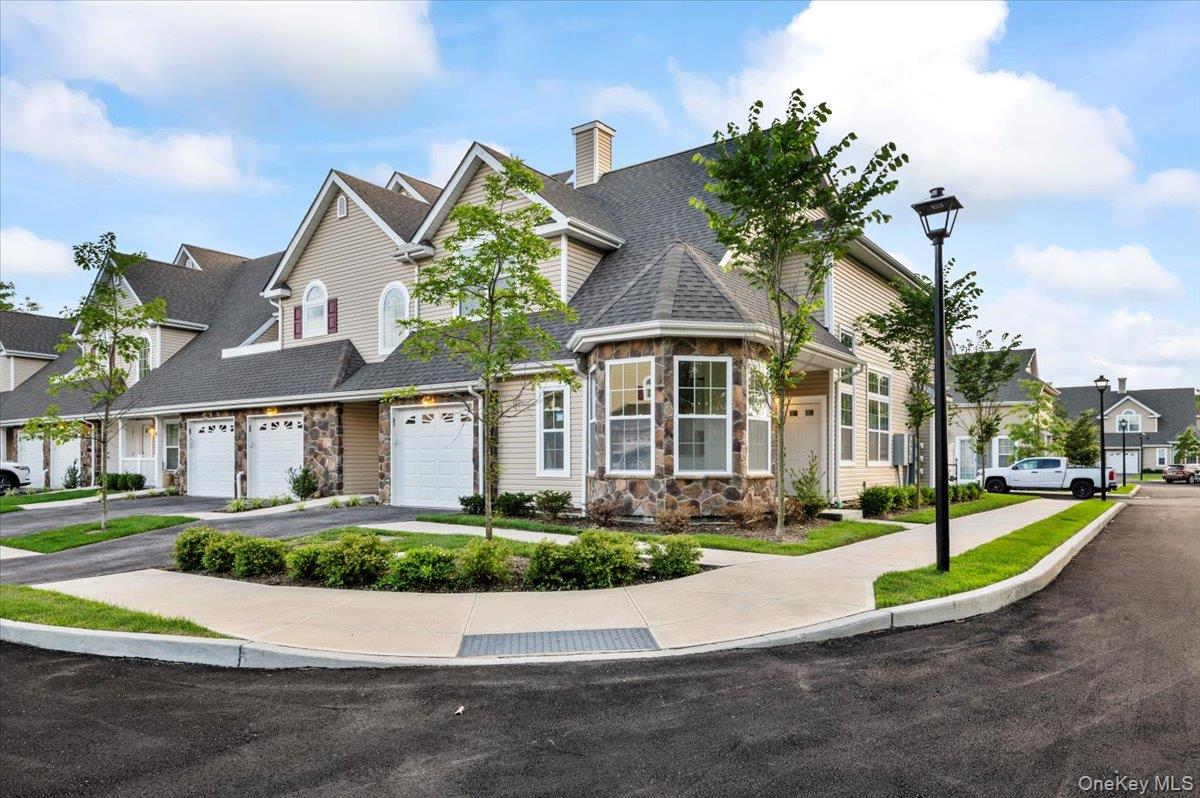 #2 photo, 21 Steven Circle, サフォーク郡 Dix Hills , NY 11746