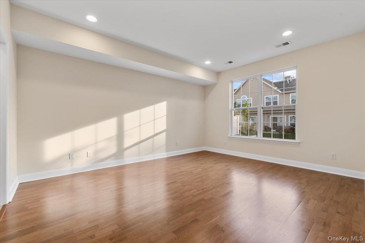 #9 photo, 21 Steven Circle, サフォーク郡 Dix Hills , NY 11746