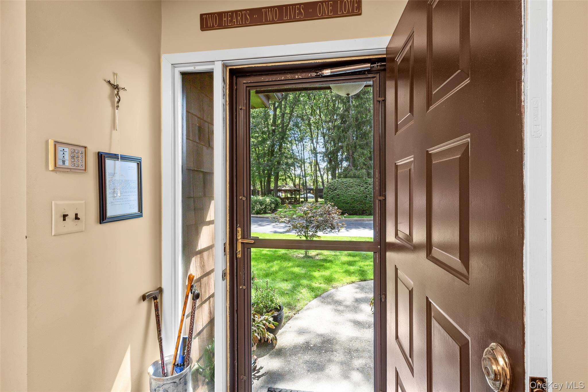 #6 photo, 7 Sutton Place, サフォーク郡 Islip , NY 11751