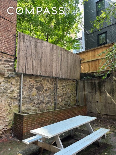 #11 photo, 130 Hicks Street, Brooklyn Heights , NY 11201