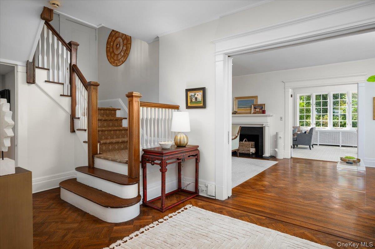 #3 photo, 120 Cliff Avenue, Pelham , NY 10803