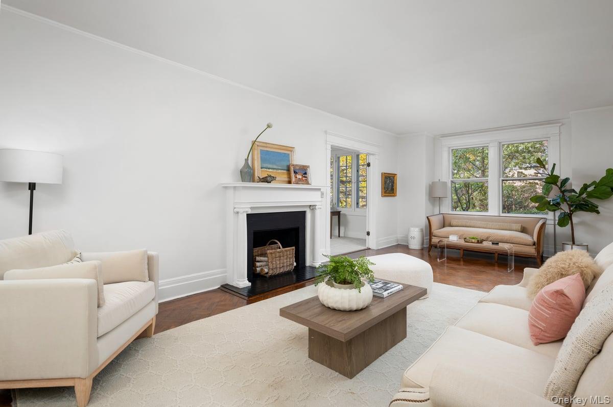 #6 photo, 120 Cliff Avenue, Pelham , NY 10803