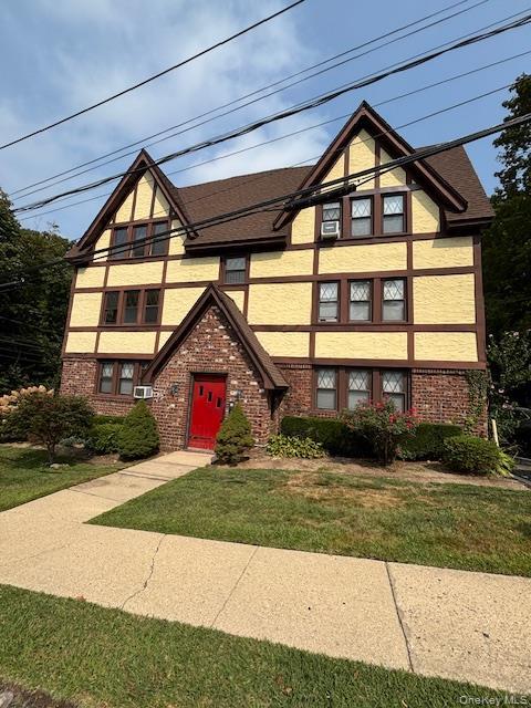 #1 photo, 44 Oakwood Road, Huntington , NY 11743