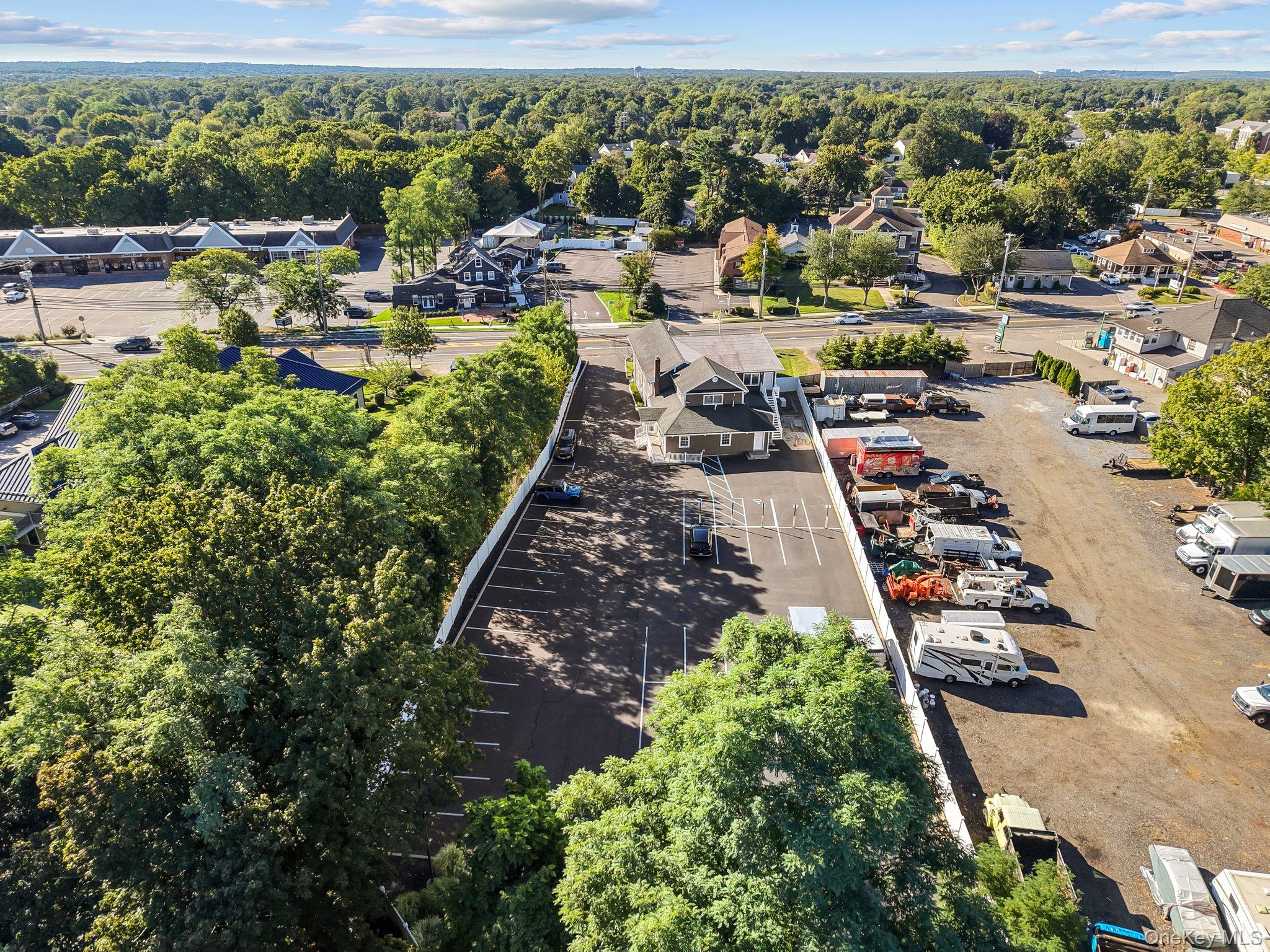 #4 photo, 551 North Country Road, サフォーク郡 Saint James , NY 11780