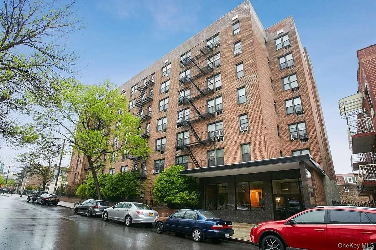 #1 photo, 53-11 90th Street, クイーンズ区 Elmhurst , NY 11373