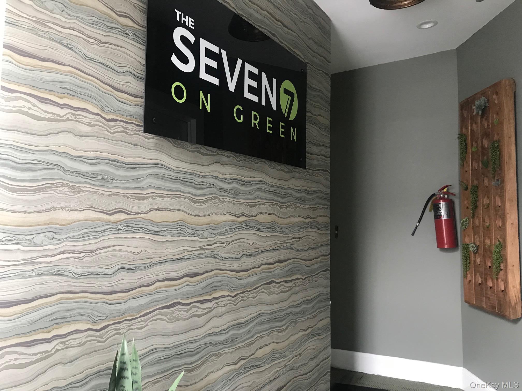 #12 photo, 7 Green Street, サフォーク郡 Huntington , NY 11743