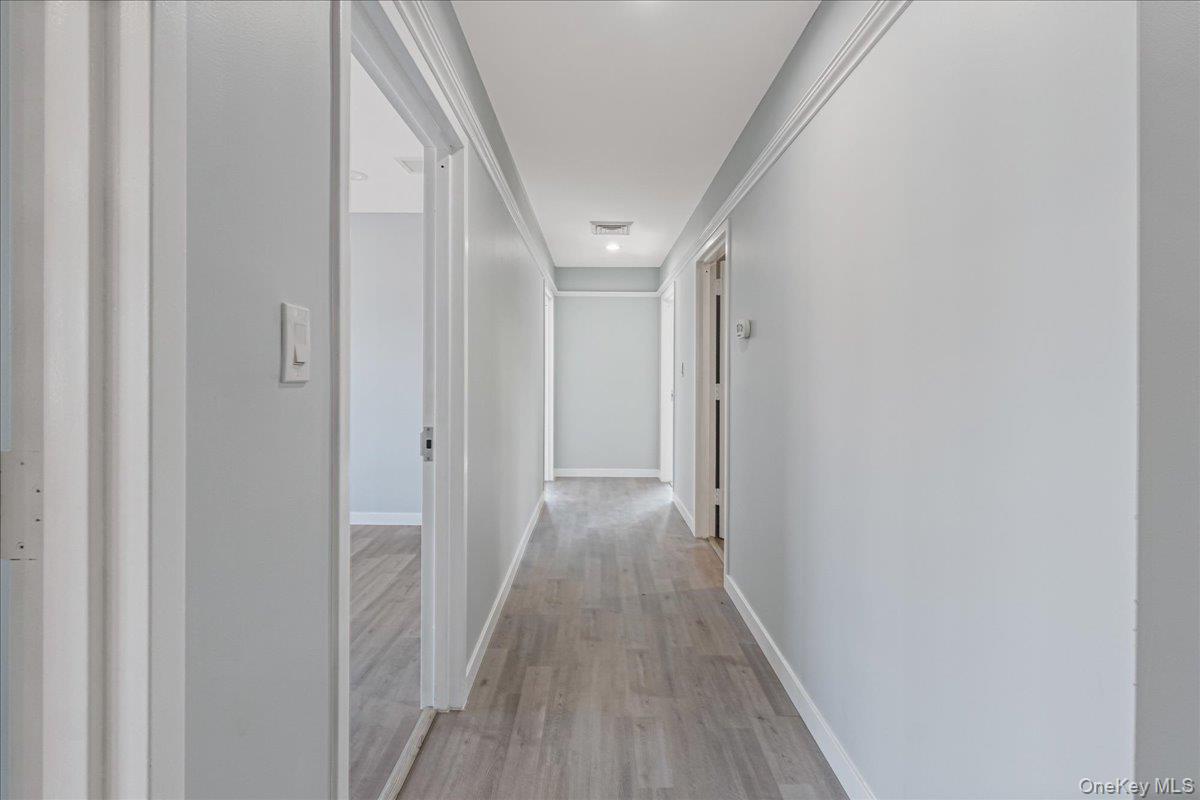 #13 photo, 5894 Grand Avenue, クイーンズ区 Maspeth , NY 11378