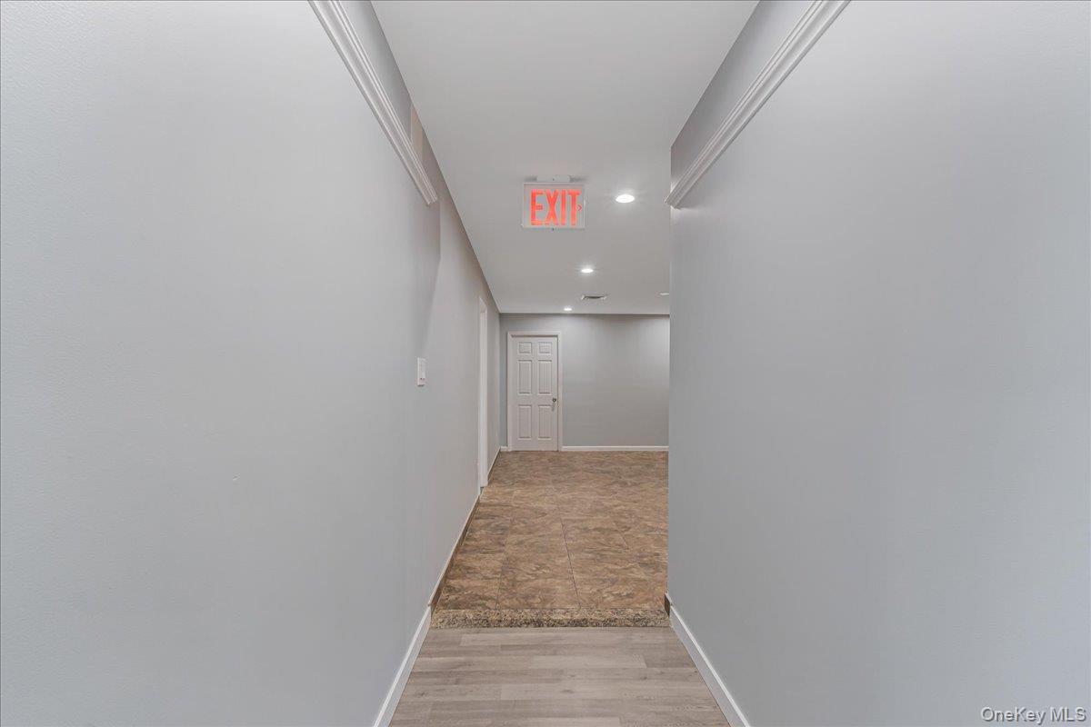 #16 photo, 5894 Grand Avenue, クイーンズ区 Maspeth , NY 11378