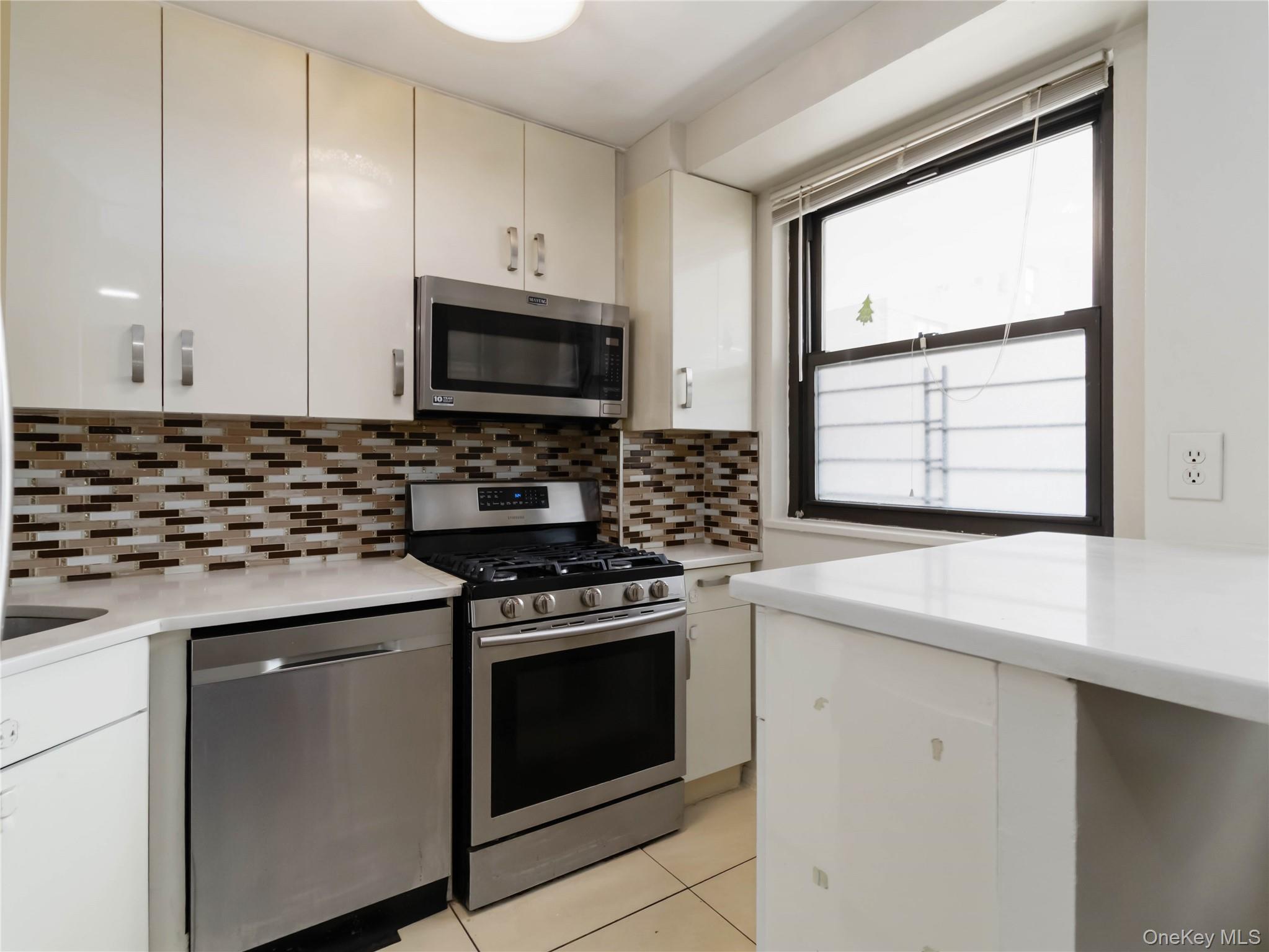 #19 photo, 61-25 98th Street, クイーンズ区 Rego Park , NY 11374