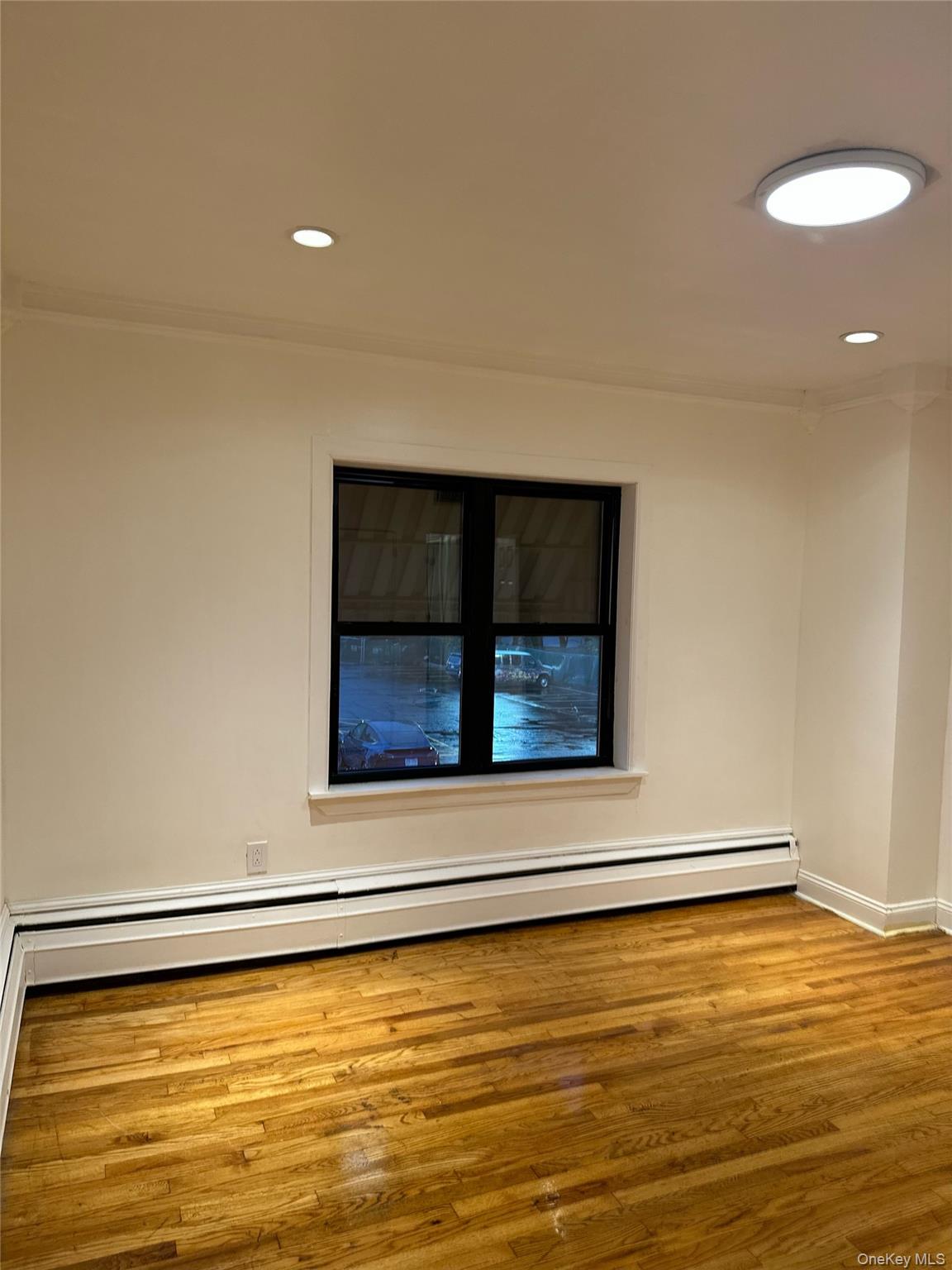 #4 photo, 1666 New York Avenue, サフォーク郡 South Huntington , NY 11746-5207