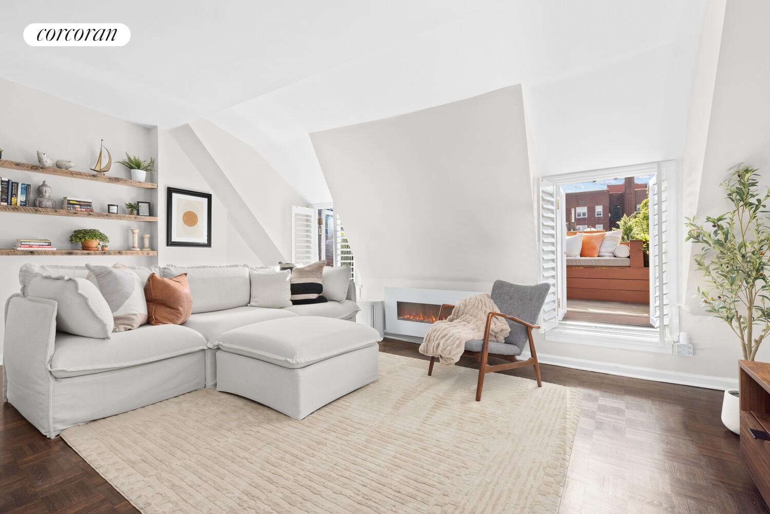 #1 photo, 32 8TH Avenue, ब्रुकलीन Park Slope , NY 11217