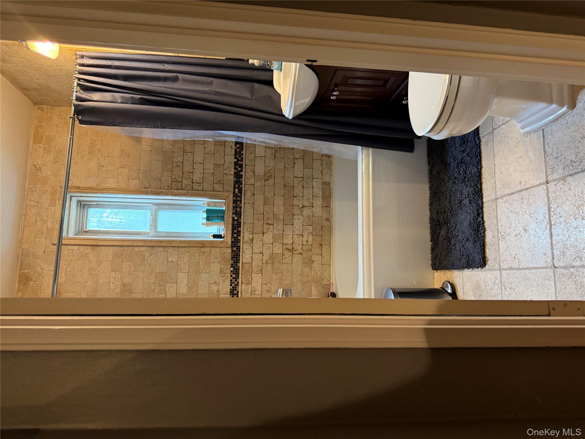 #7 photo, 2 Overlook Road, White Plains , NY 10605