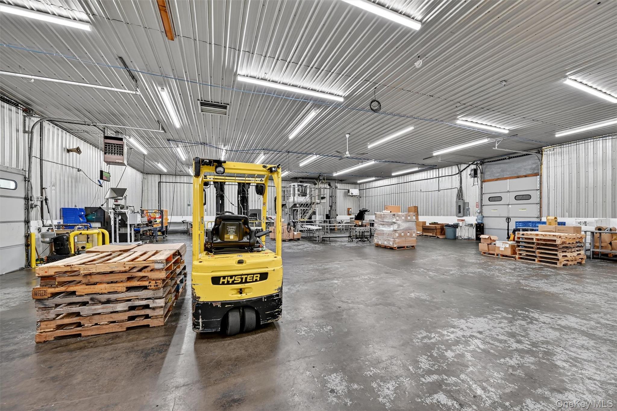 #20 photo, 13 Industrial Drive, Florida , NY 10921