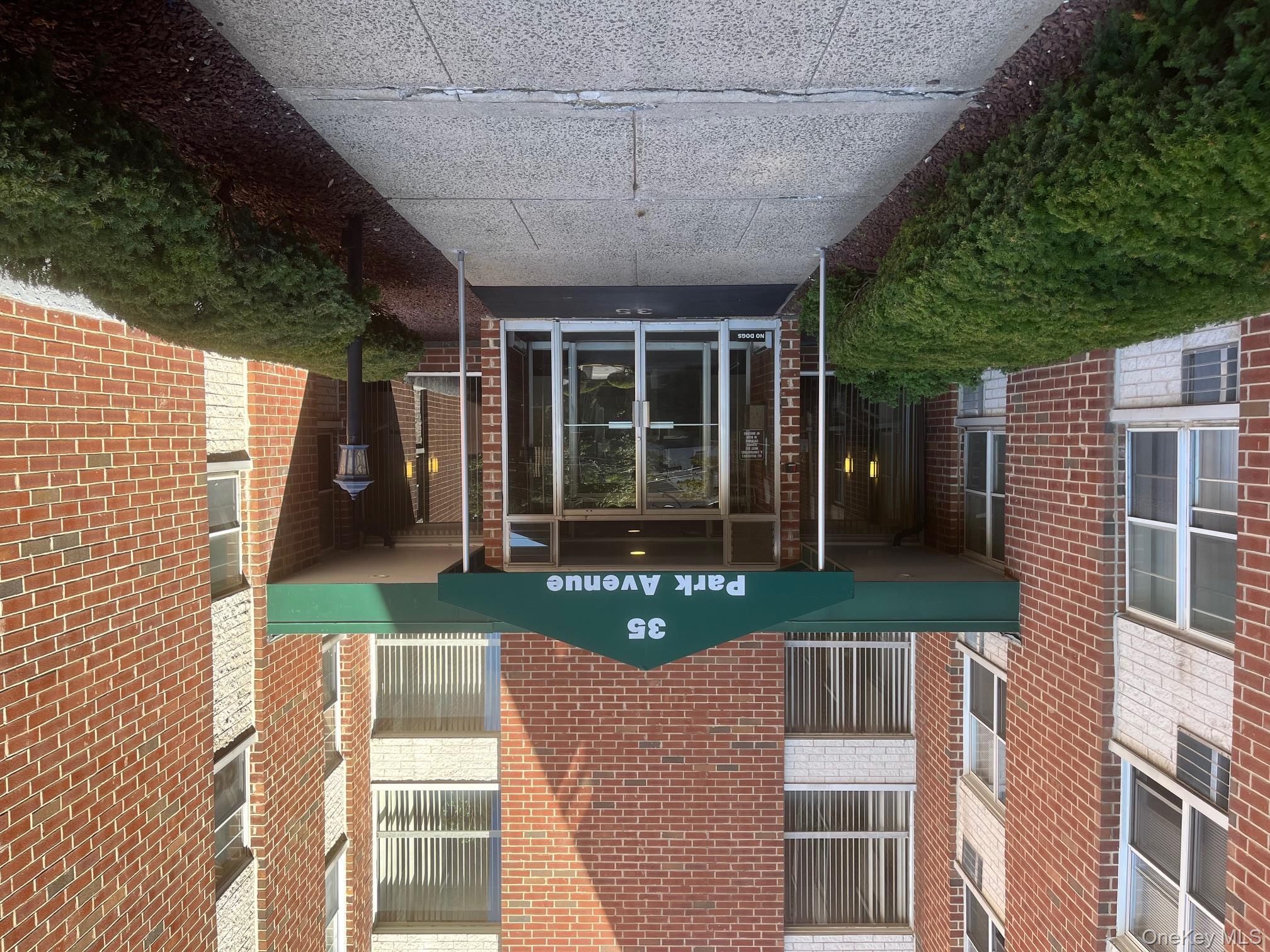 #1 photo, 35 Park Avenue, Suffern , NY 10901