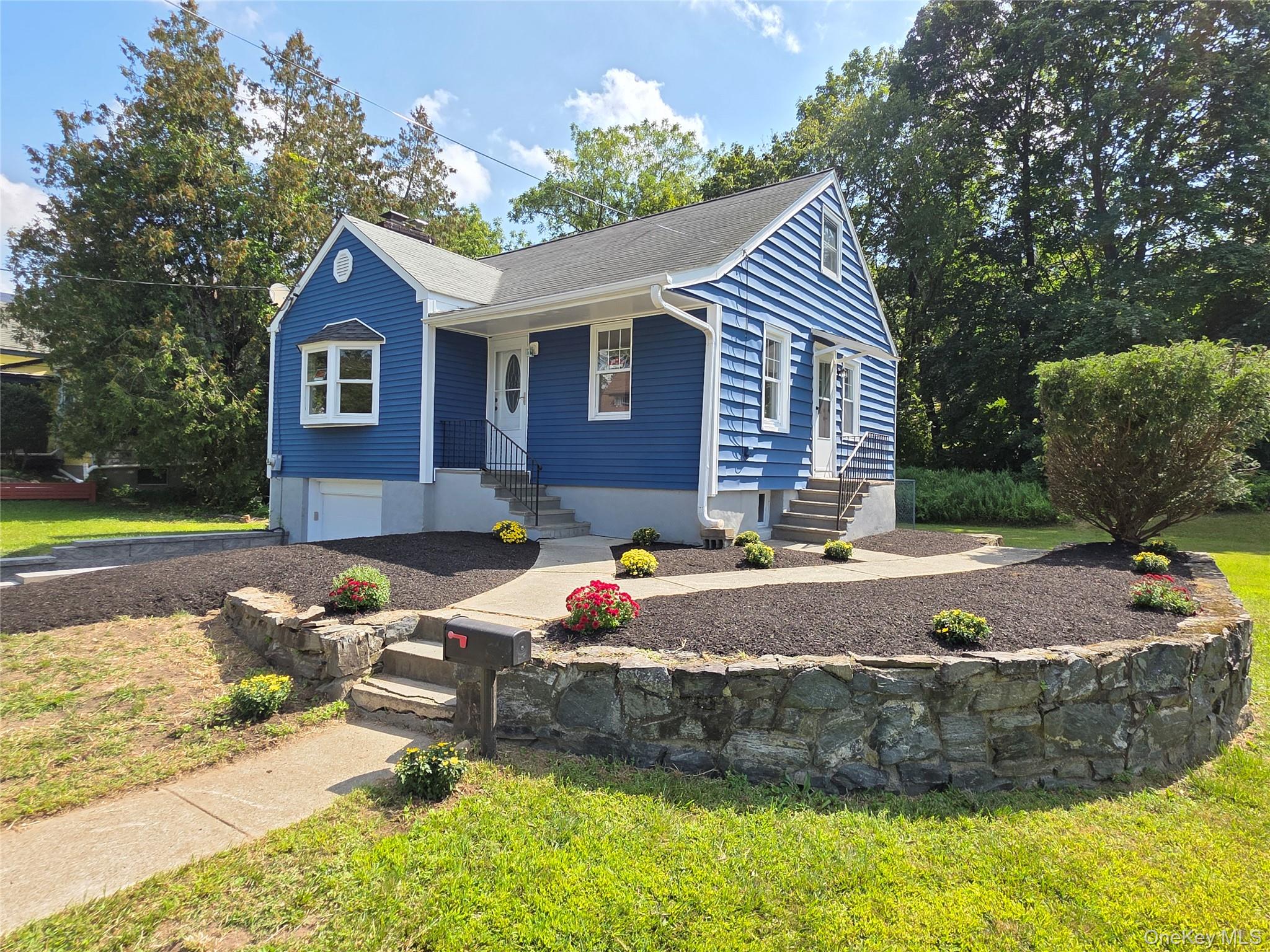 #1 photo, 809 Oakwood Drive, Peekskill , NY 10566