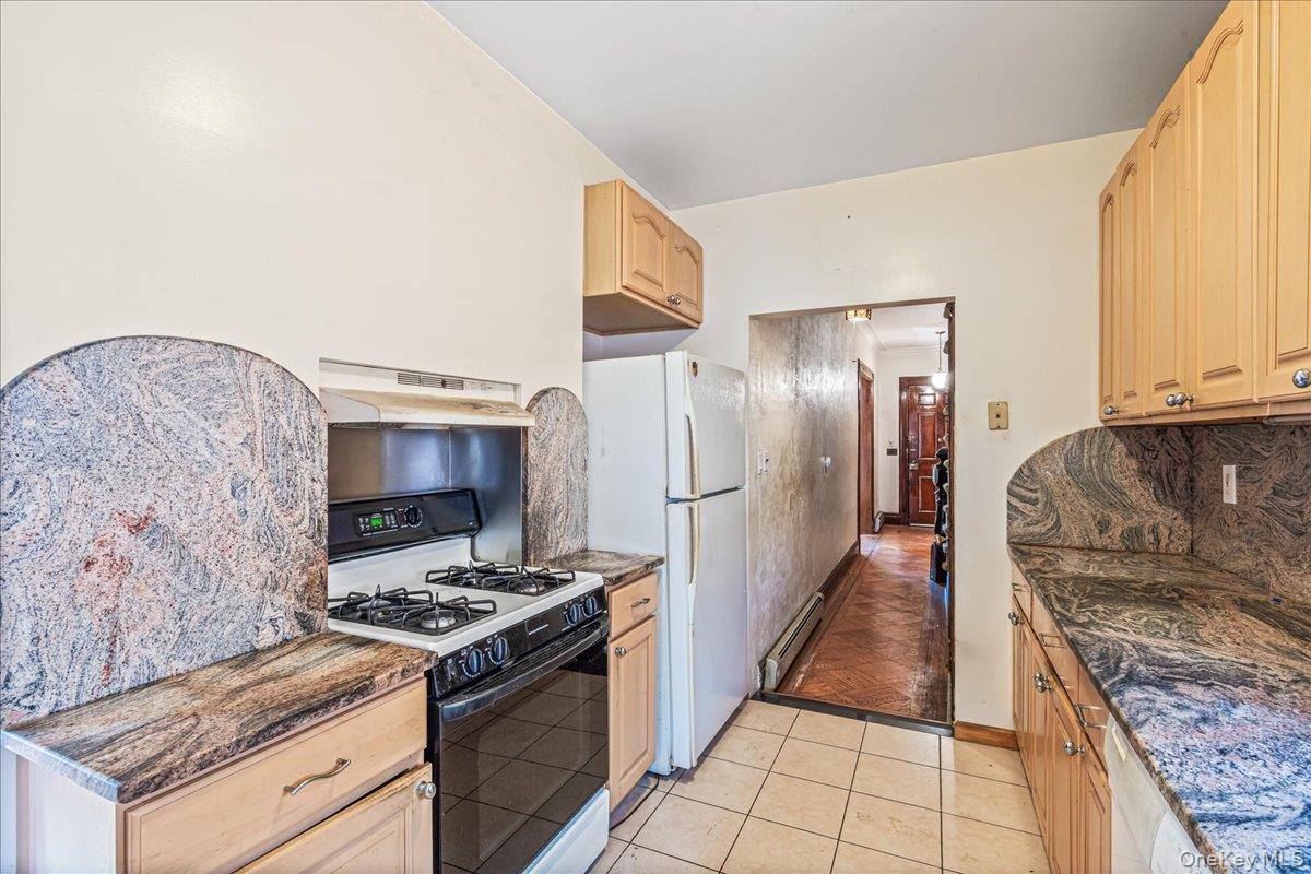 #10 photo, 4307 149th Street, 法拉盛 Flushing , NY 11355