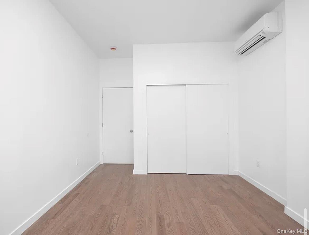 #10 photo, 2506 Hughes, ブロンクス区 Bronx , NY 10458