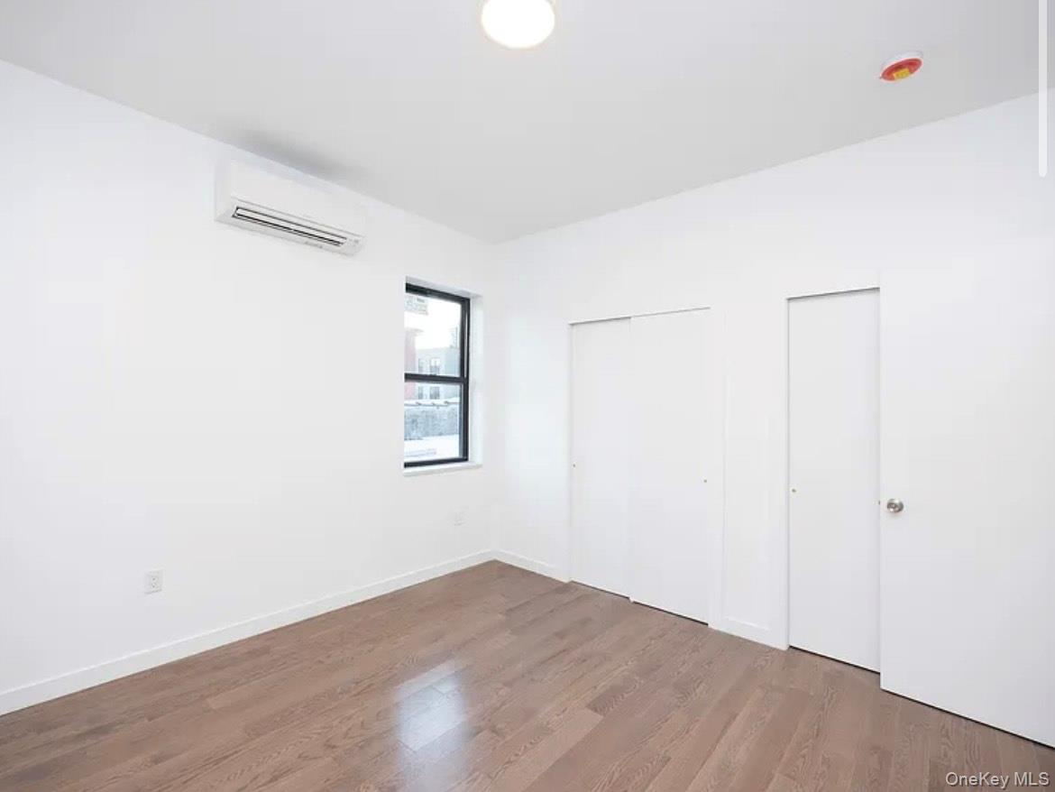 #4 photo, 2506 Hughes, ブロンクス区 Bronx , NY 10458