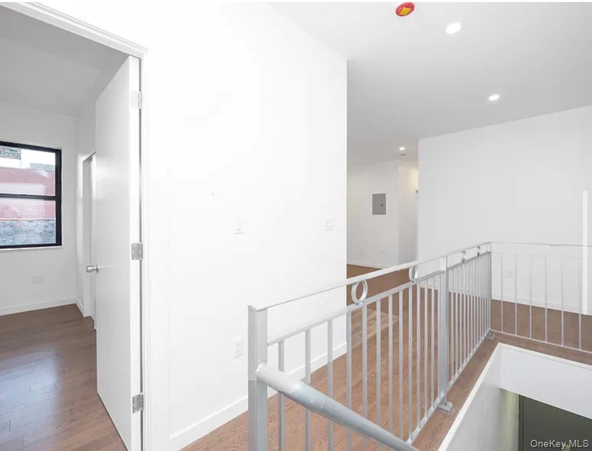 #8 photo, 2506 Hughes, ブロンクス区 Bronx , NY 10458