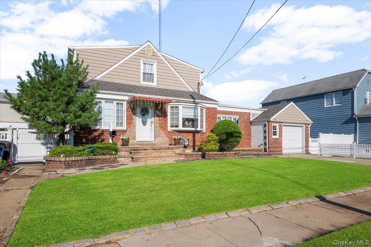 #1 photo, 50 Haven Avenue, नासाउ काउंटी Valley Stream , NY 11580