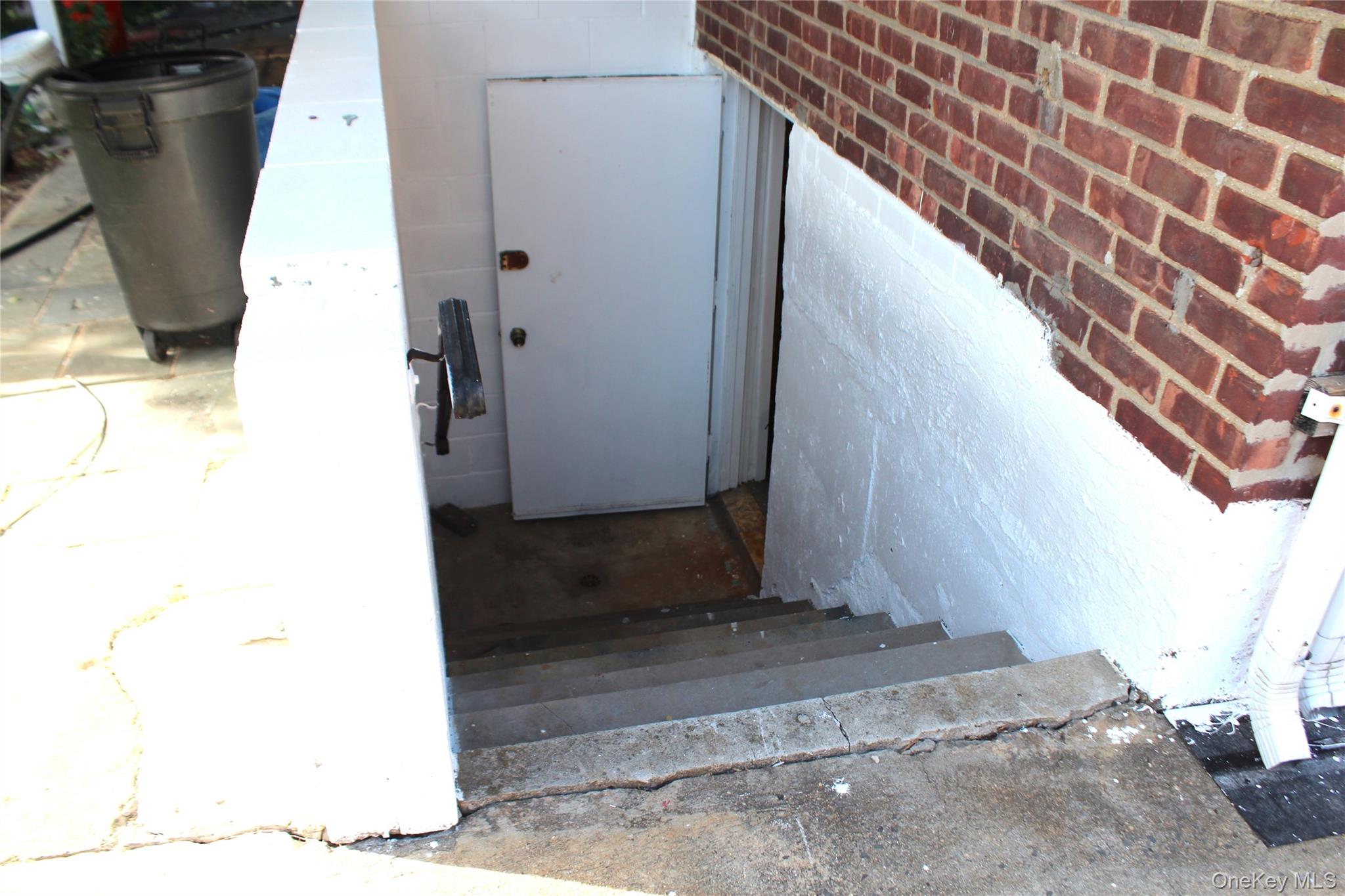 #10 photo, 8968 Springfield Boulevard, Jamaica , NY 11427