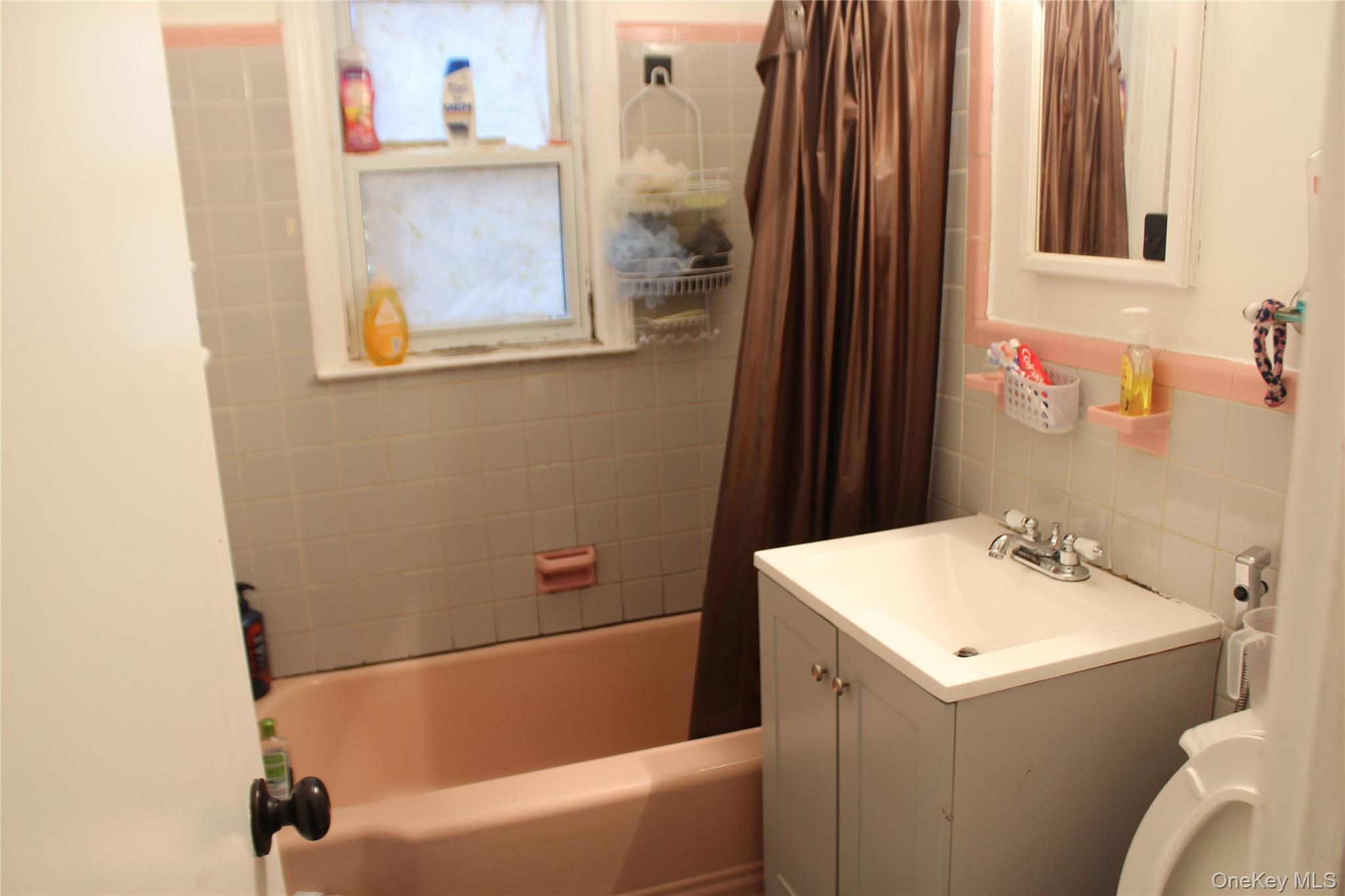 #3 photo, 8968 Springfield Boulevard, Jamaica , NY 11427