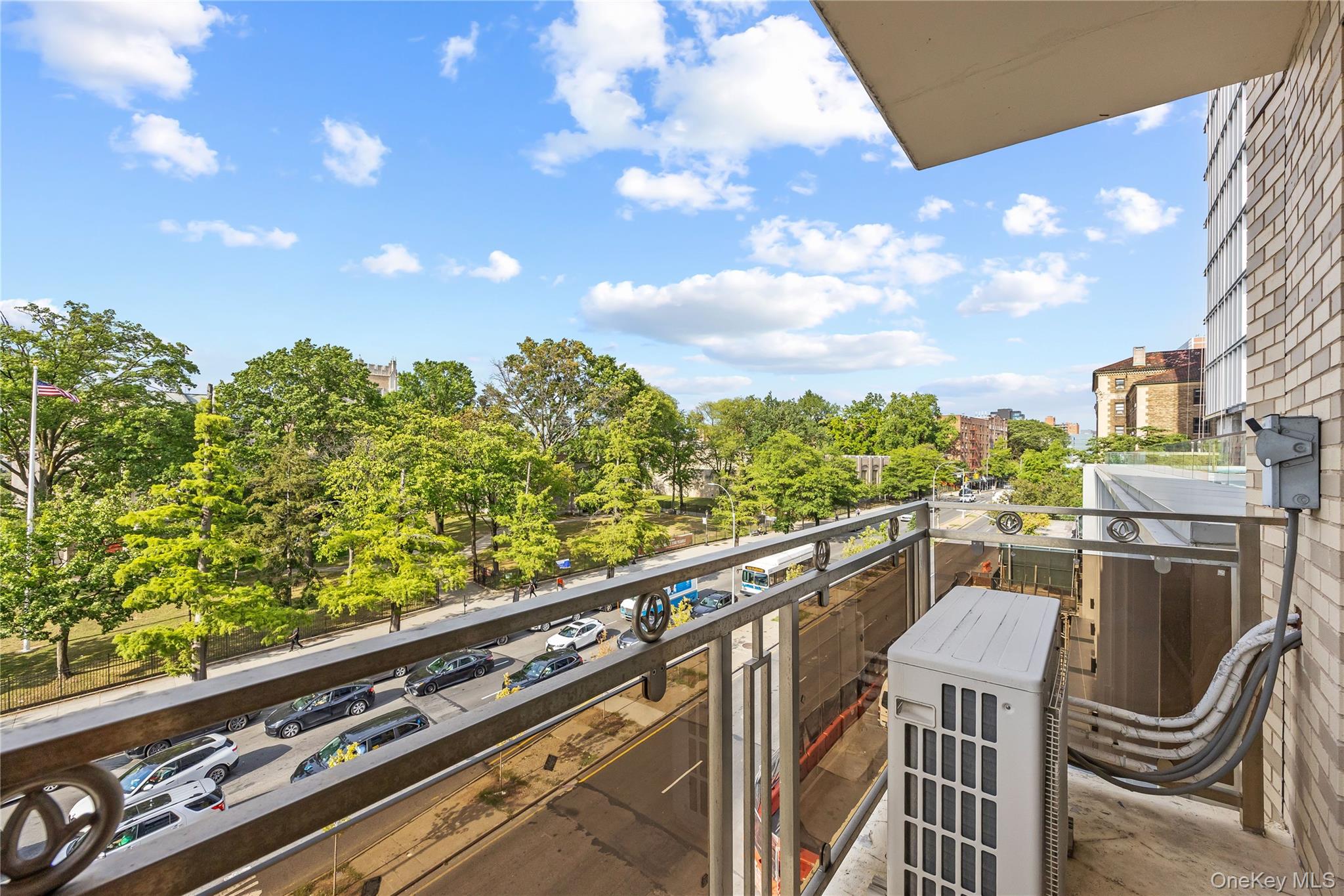 #17 photo, 138-12 Northern Boulevard, クイーンズ区 Flushing , NY 11354