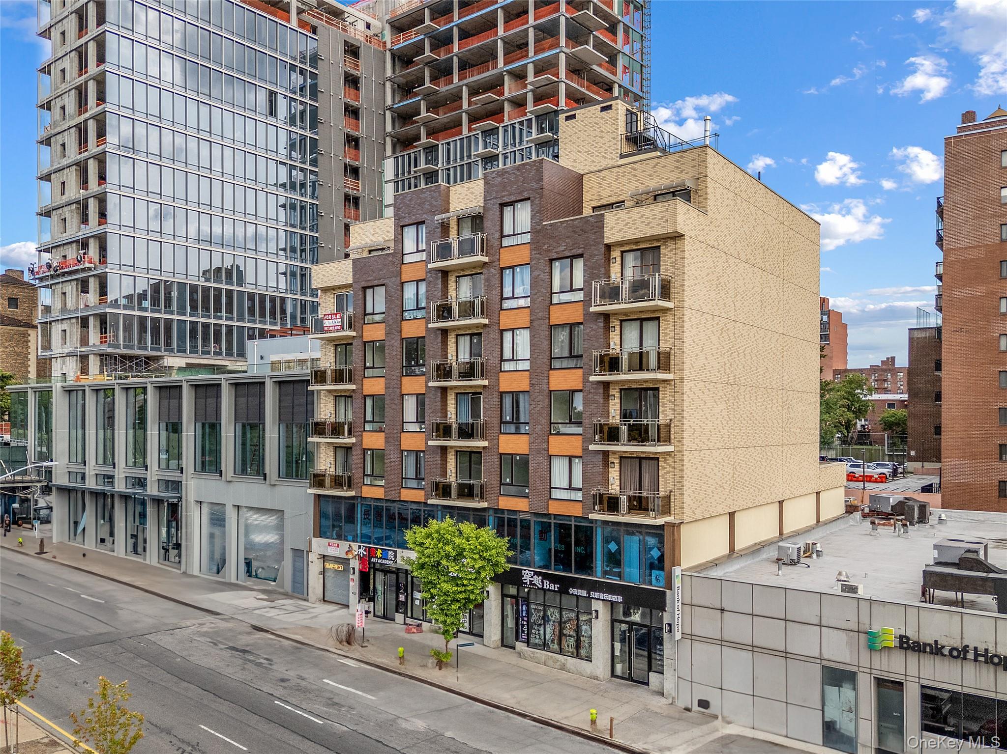 #4 photo, 138-12 Northern Boulevard, クイーンズ区 Flushing , NY 11354