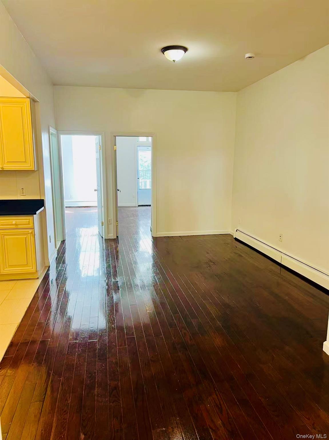 #5 photo, 87-18 85th Street, クイーンズ区 Woodhaven , NY 11421