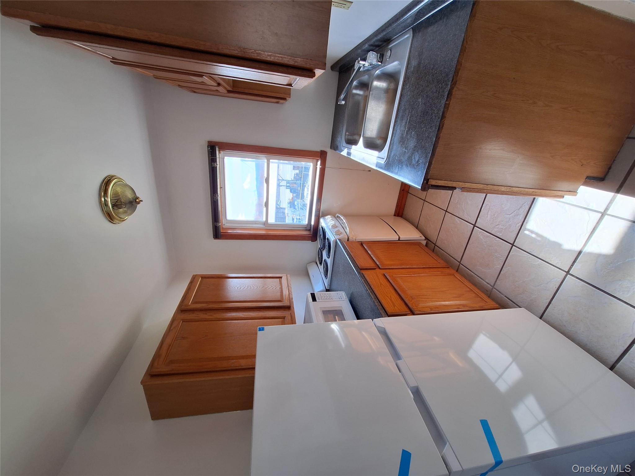 #3 photo, 2071 Ulster Avenue, Kingston , NY 12449