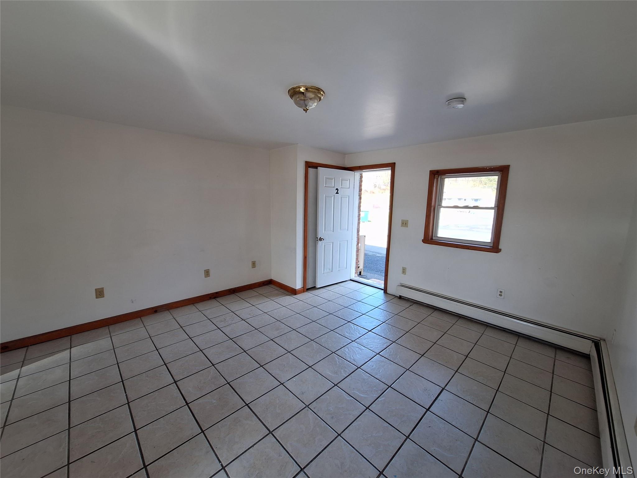 #4 photo, 2071 Ulster Avenue, Kingston , NY 12449