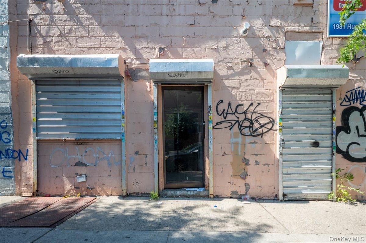 #2 photo, 1979 Hughes Avenue, ブロンクス区 Bronx , NY 10457