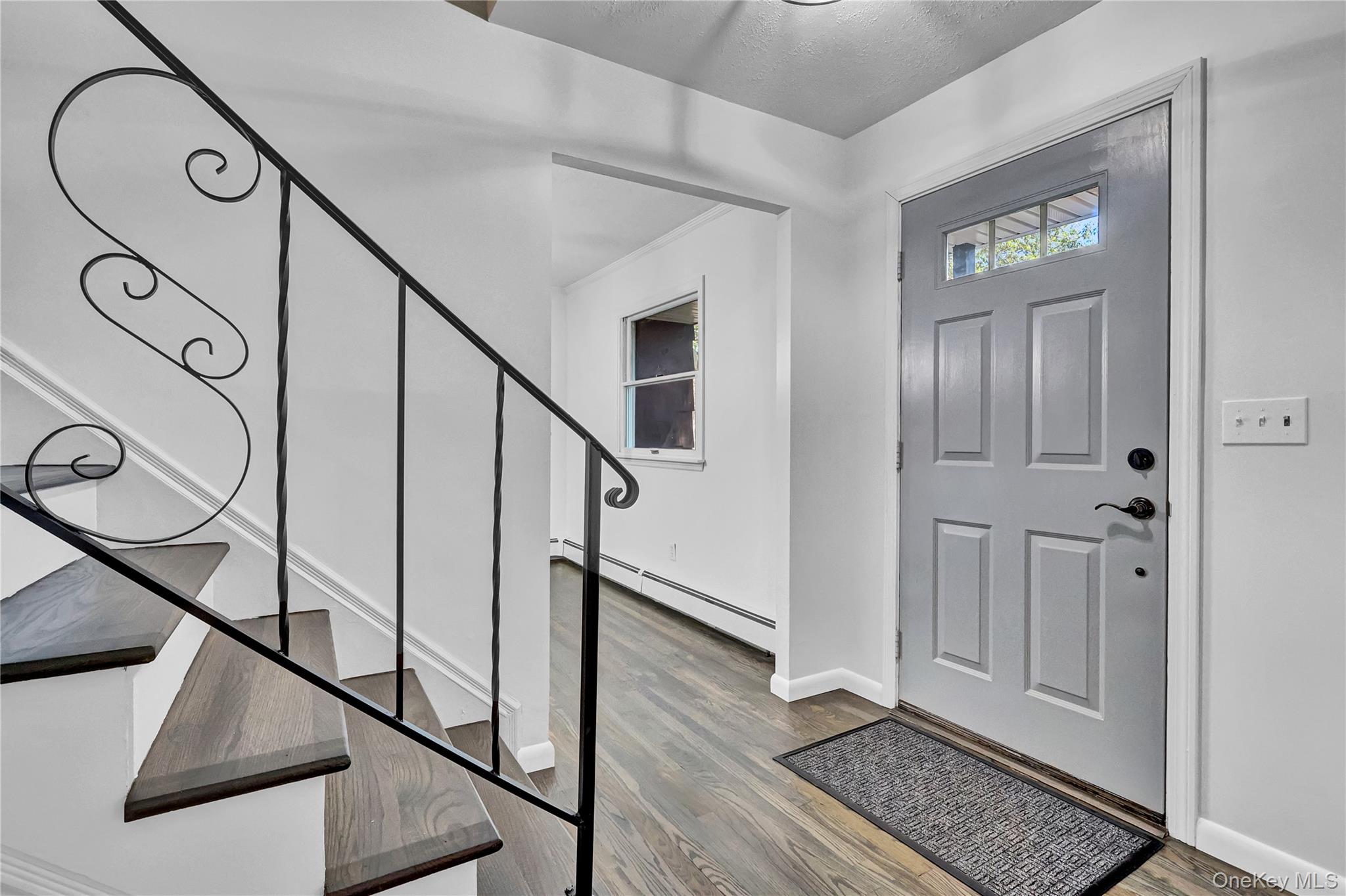 #7 photo, 29 Cedar Street, サフォーク郡 Centereach , NY 11720