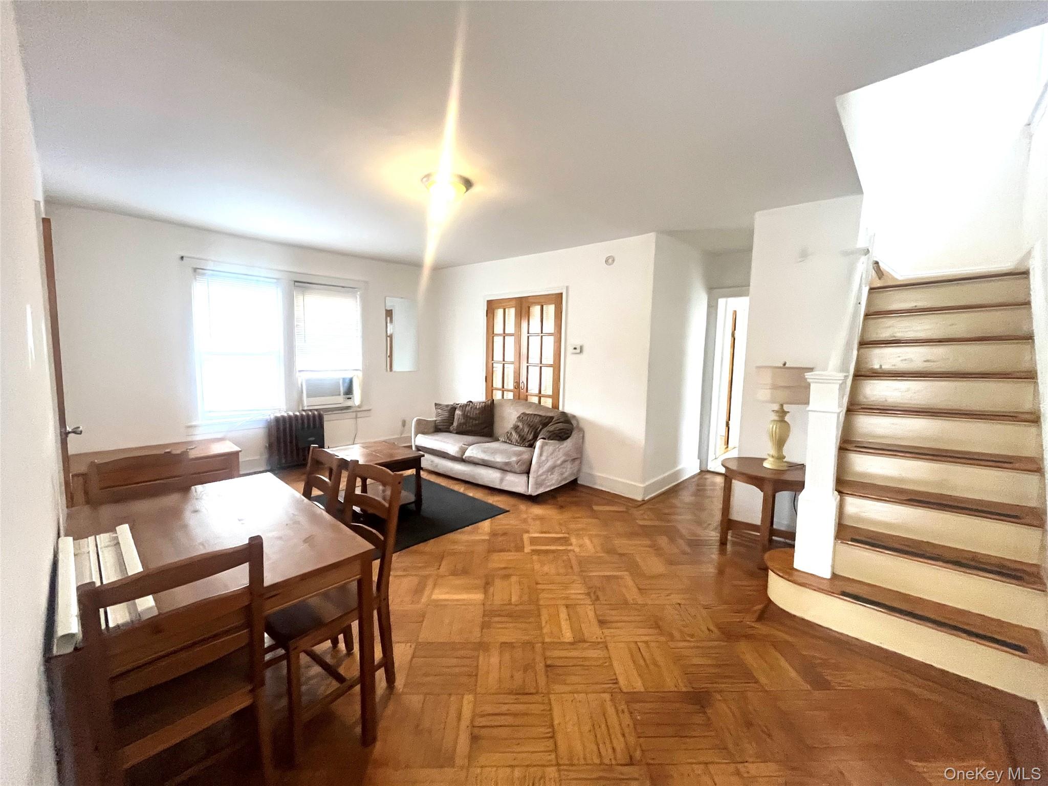 #1 photo, 80-54 160th Street, クイーンズ区 Jamaica , NY 11432