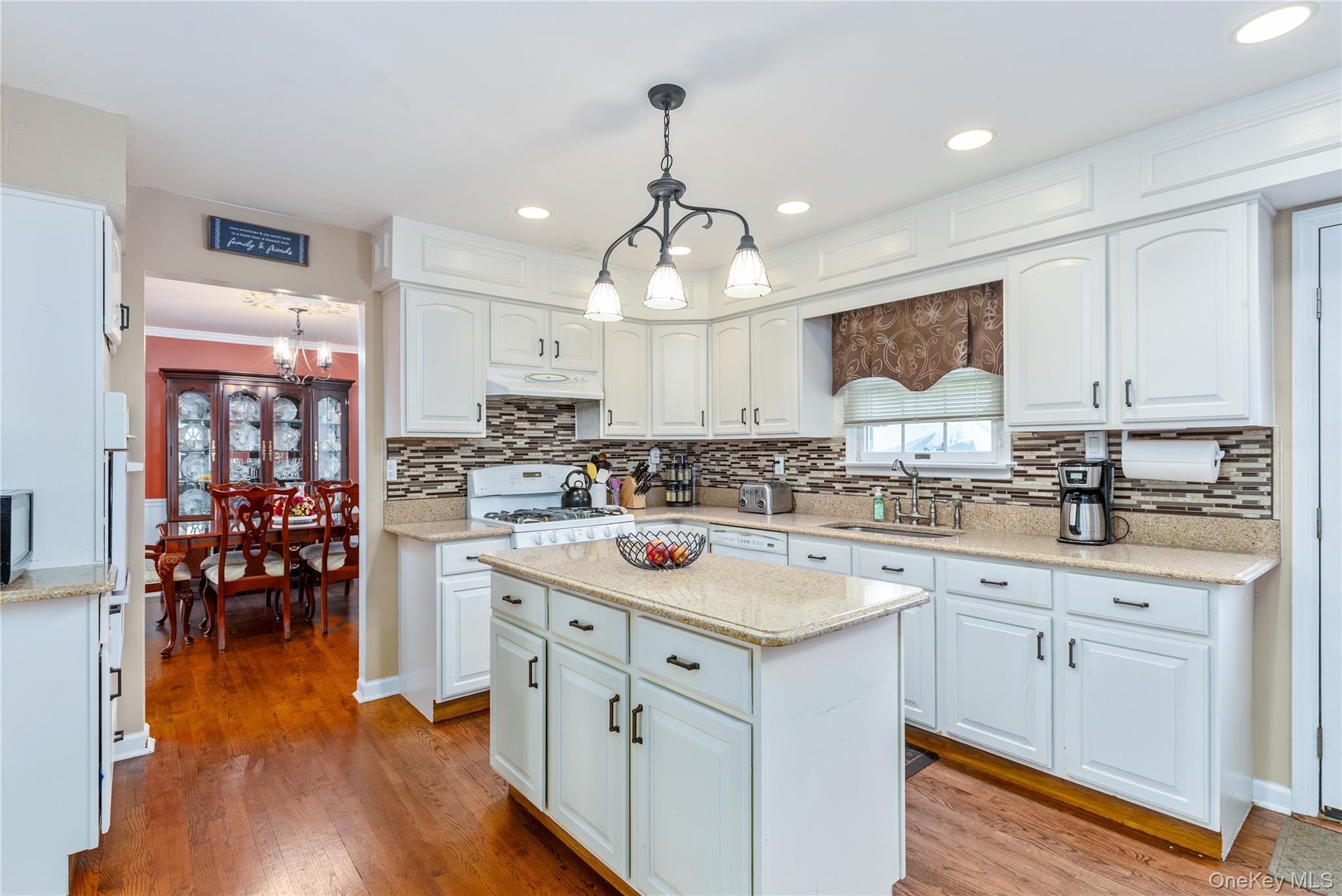 #6 photo, 37 Tallmadge Trail, サフォーク郡 Miller Place , NY 11764