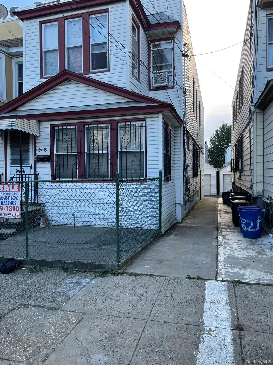 #1 photo, 8918 182nd Place, クイーンズ区 Hollis , NY 11423