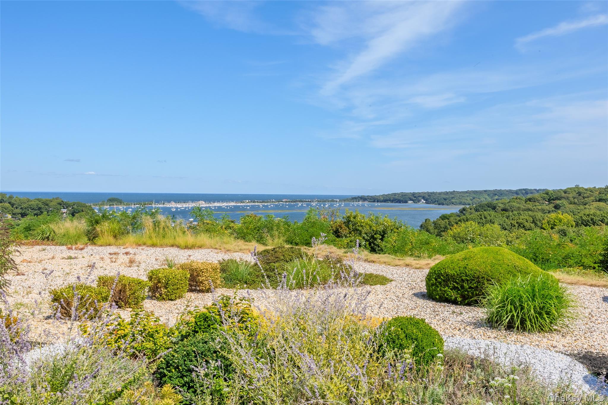 #1 photo, 18 Watersedge Way, सफ़ोक काउंटी Port Jefferson , NY 11777