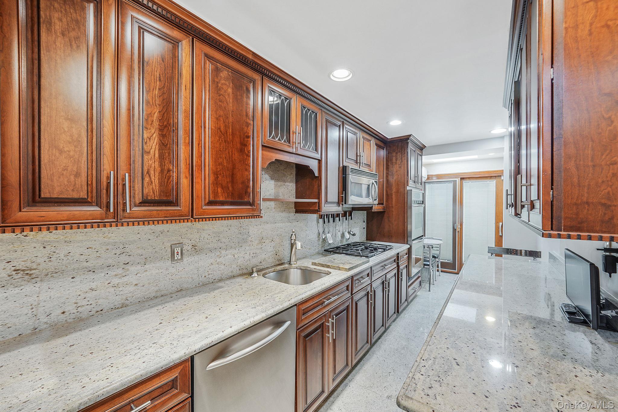 #10 photo, 64-39 83rd Street, Middle Village , NY 11379