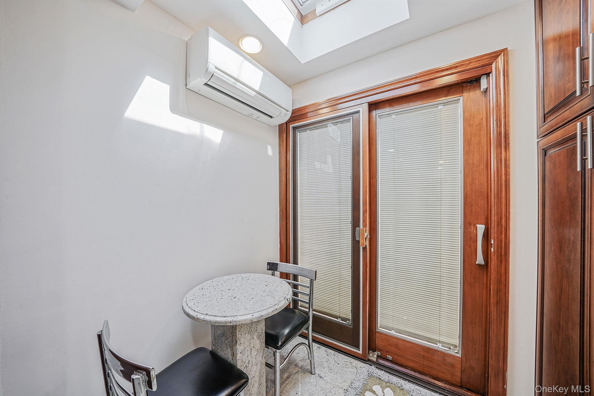 #12 photo, 64-39 83rd Street, Middle Village , NY 11379