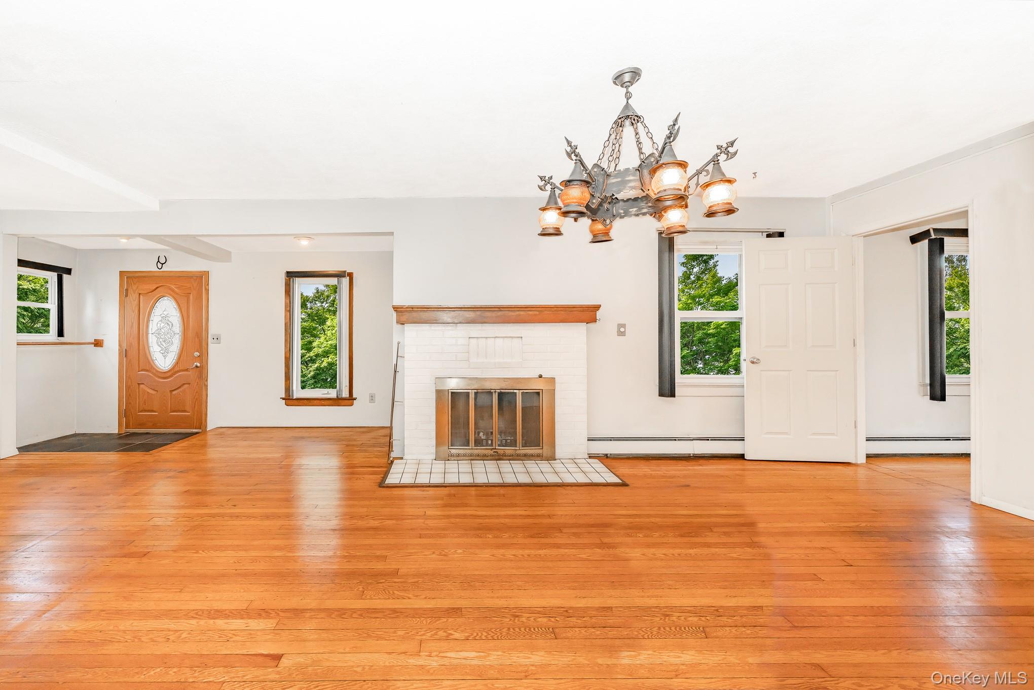 #4 photo, 306 Park Avenue, ナッソー郡 Freeport , NY 11520