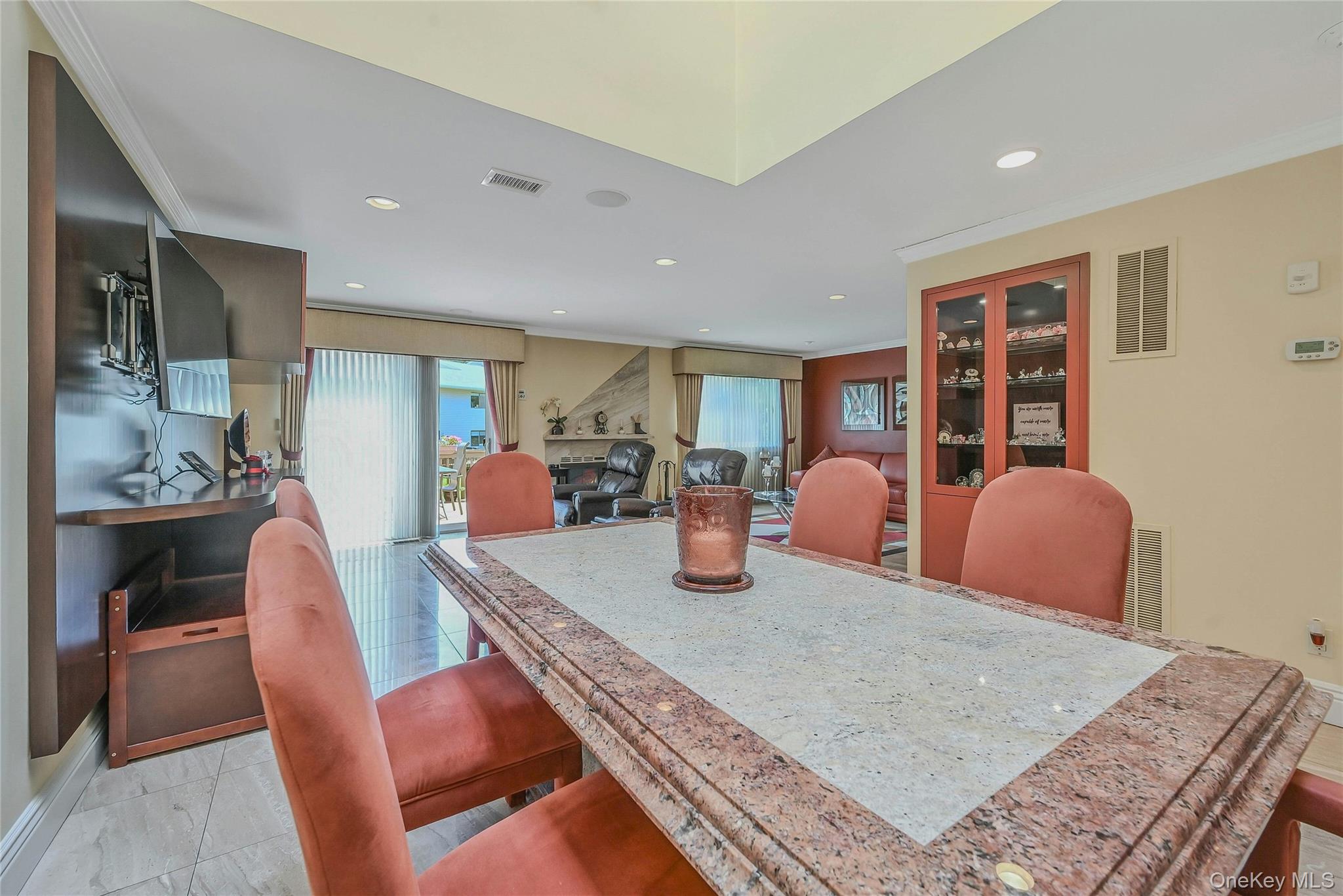 #10 photo, 86 Chestnut Lane, ナッソー郡 Woodbury , NY 11797