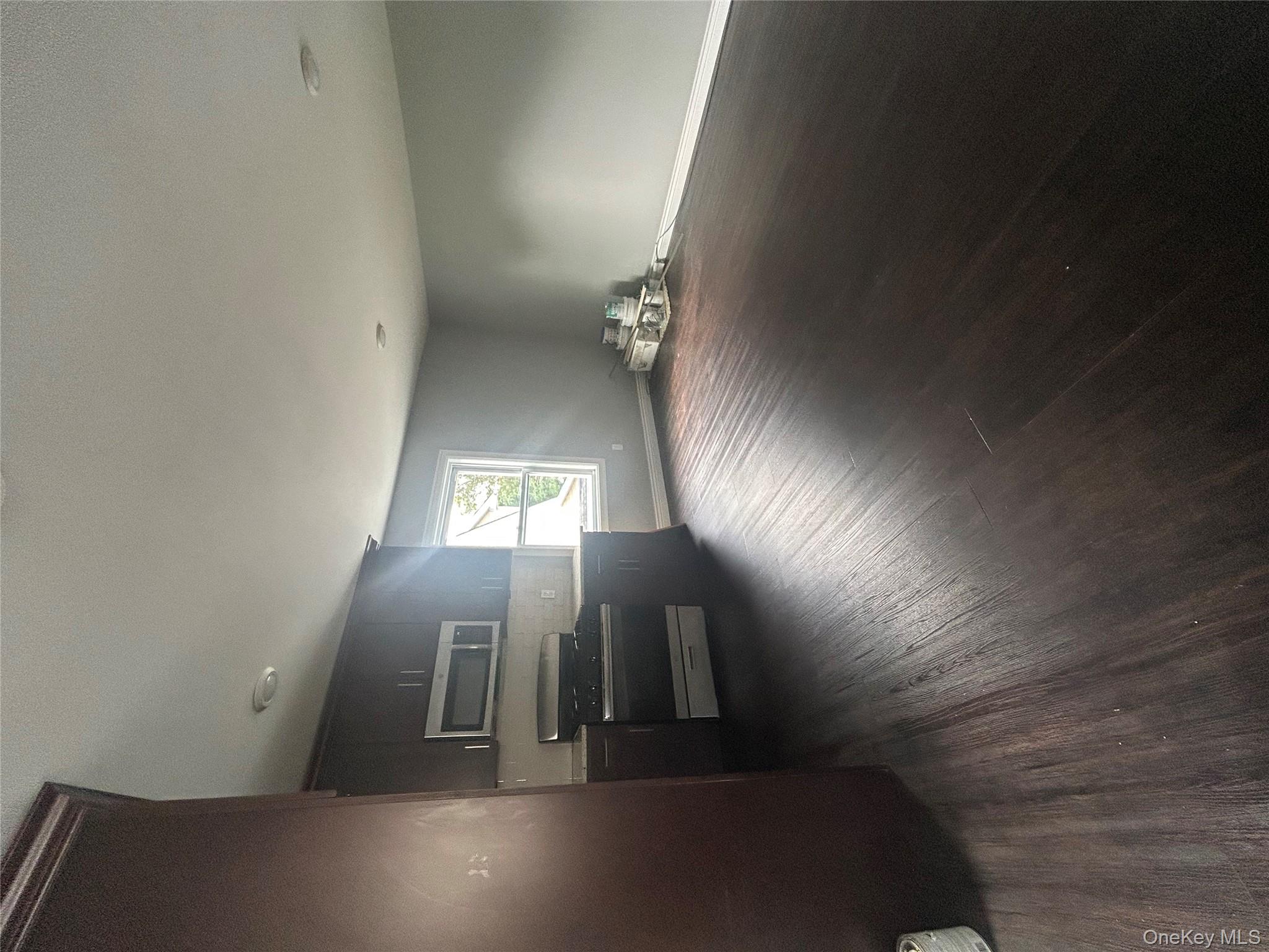 #1 photo, 41 Chapman Place, サフォーク郡 Bay Shore , NY 11706