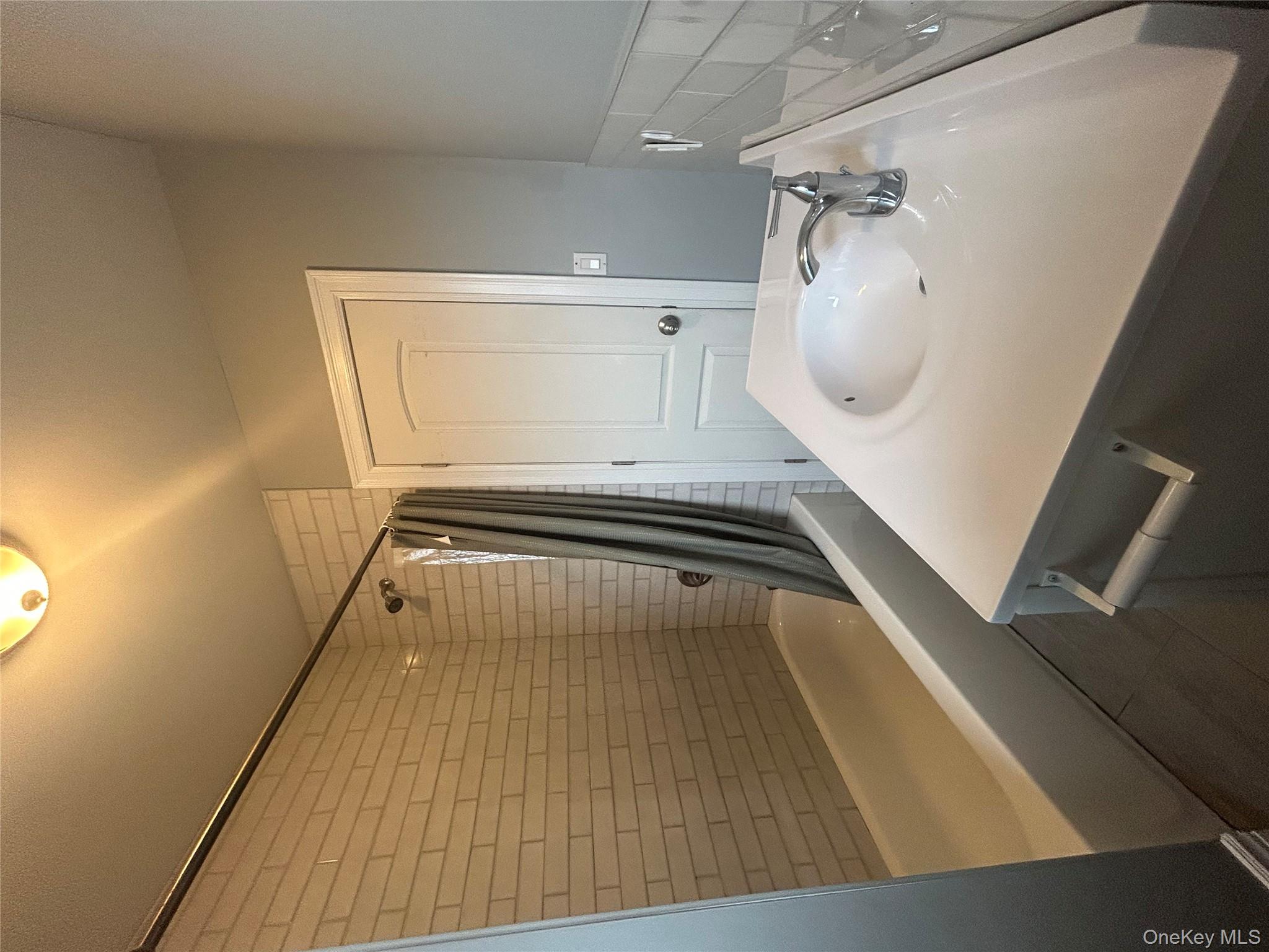 #6 photo, 41 Chapman Place, サフォーク郡 Bay Shore , NY 11706