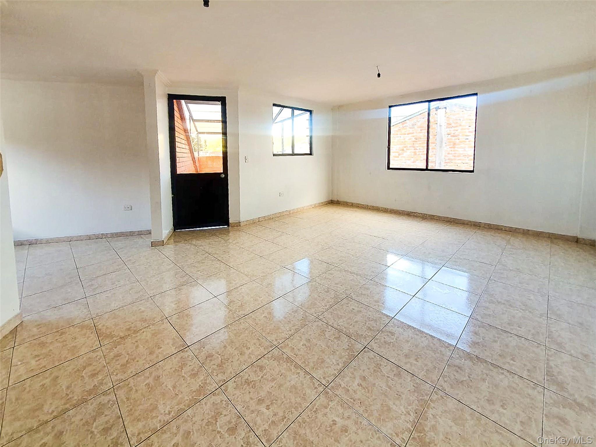 #14 photo, Pa. Milchichig 172/L:9 Cuenca, Ecuador, Call Listing Agent ,  010209