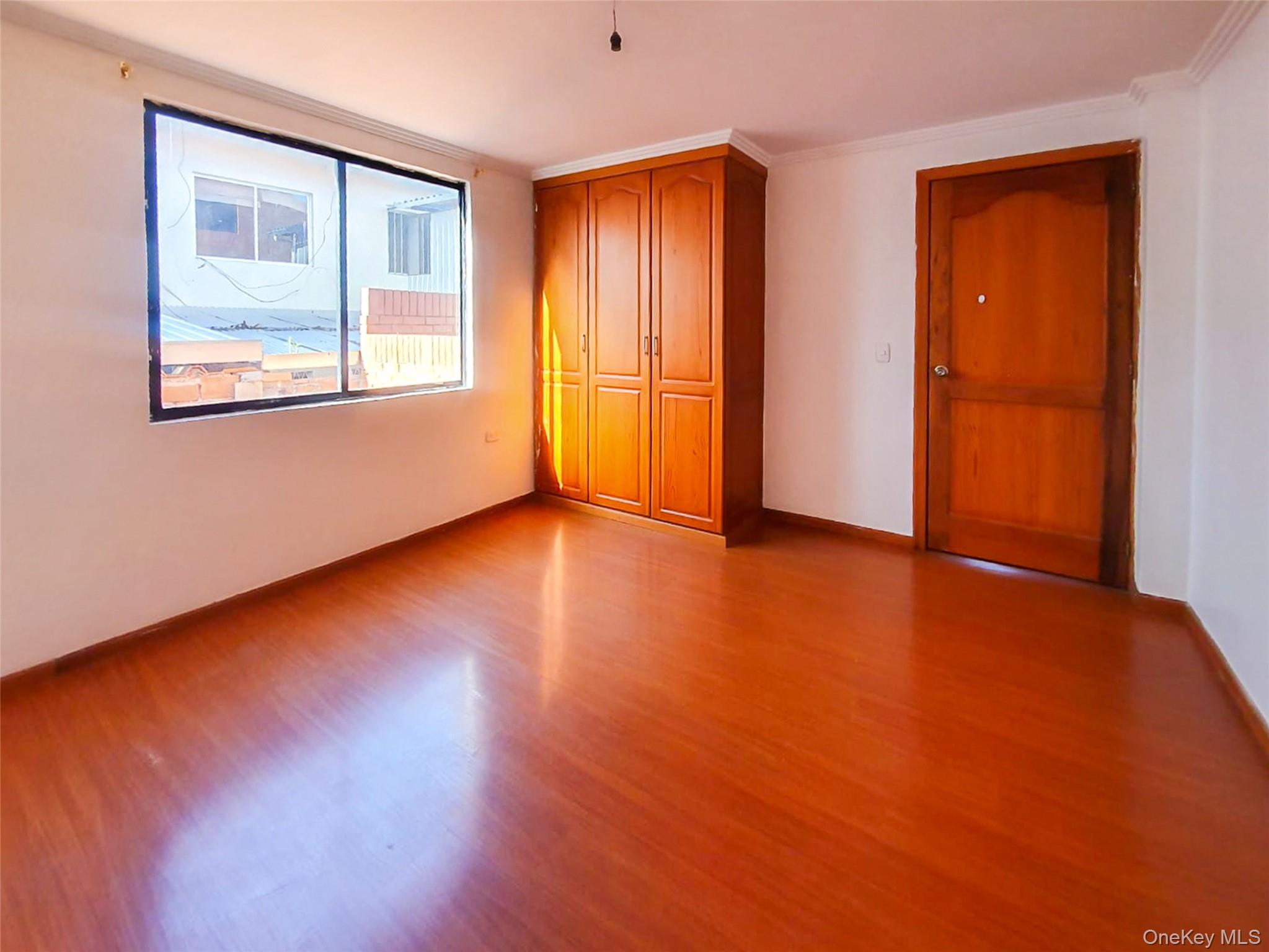 #19 photo, Pa. Milchichig 172/L:9 Cuenca, Ecuador, Call Listing Agent ,  010209