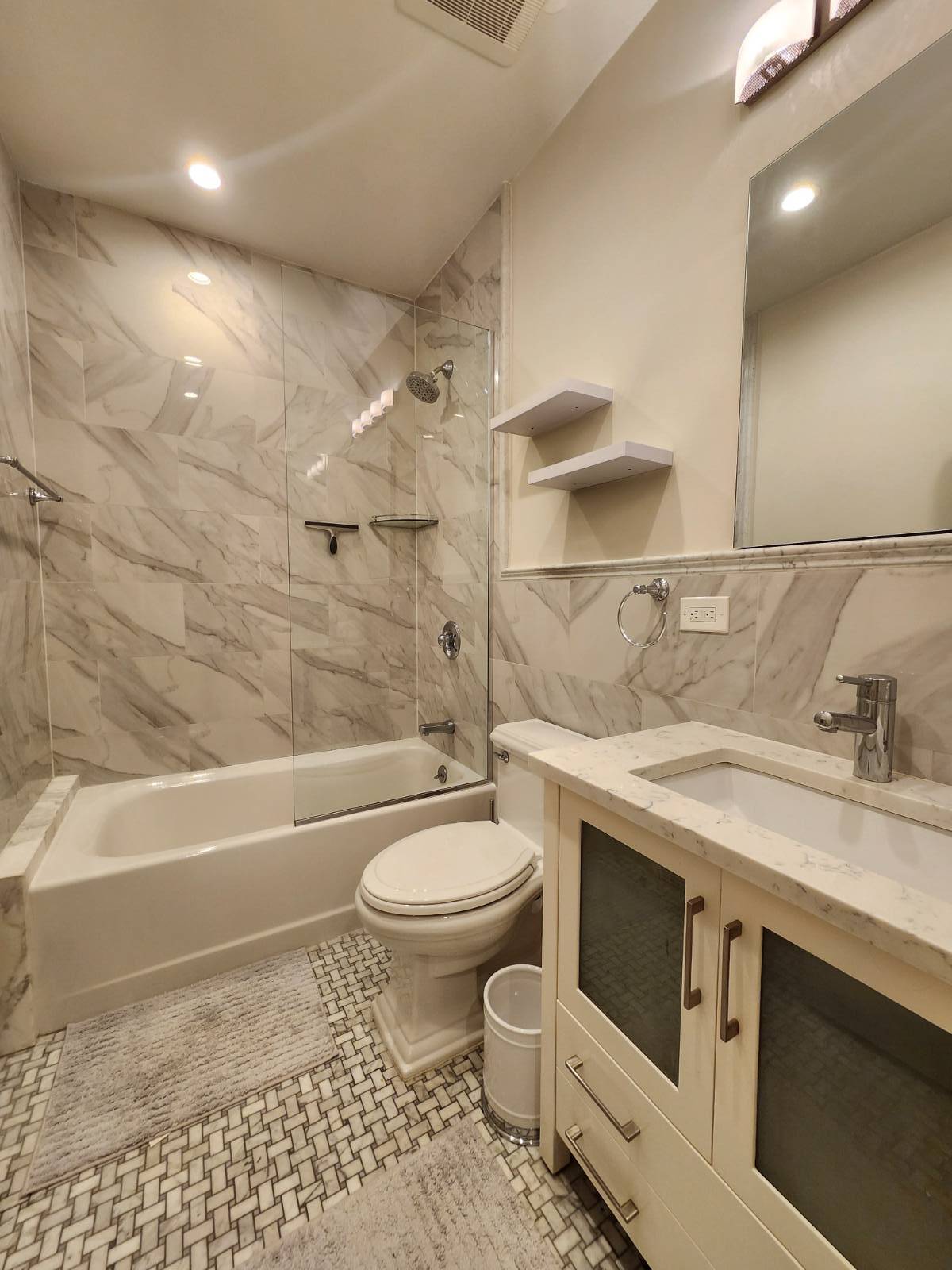 #30 photo, 7868 84th Street, クイーンズ区 Glendale , NY 11385