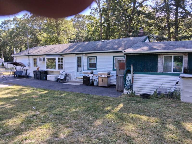 #2 photo, 15  Cedar Street, サフォーク郡 Selden , NY 11784