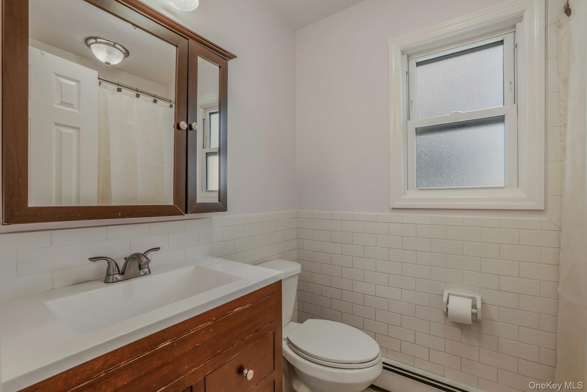 #10 photo, 8 Holbrook Street, Саффолк ‖ Bay Shore , NY 11706